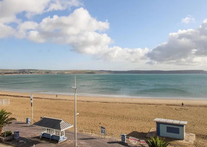 Beach Side Flat, Central Weymouth Shop\'S Cafes